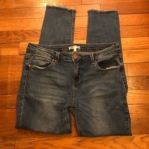 Distressed skinny jeans Love Fire